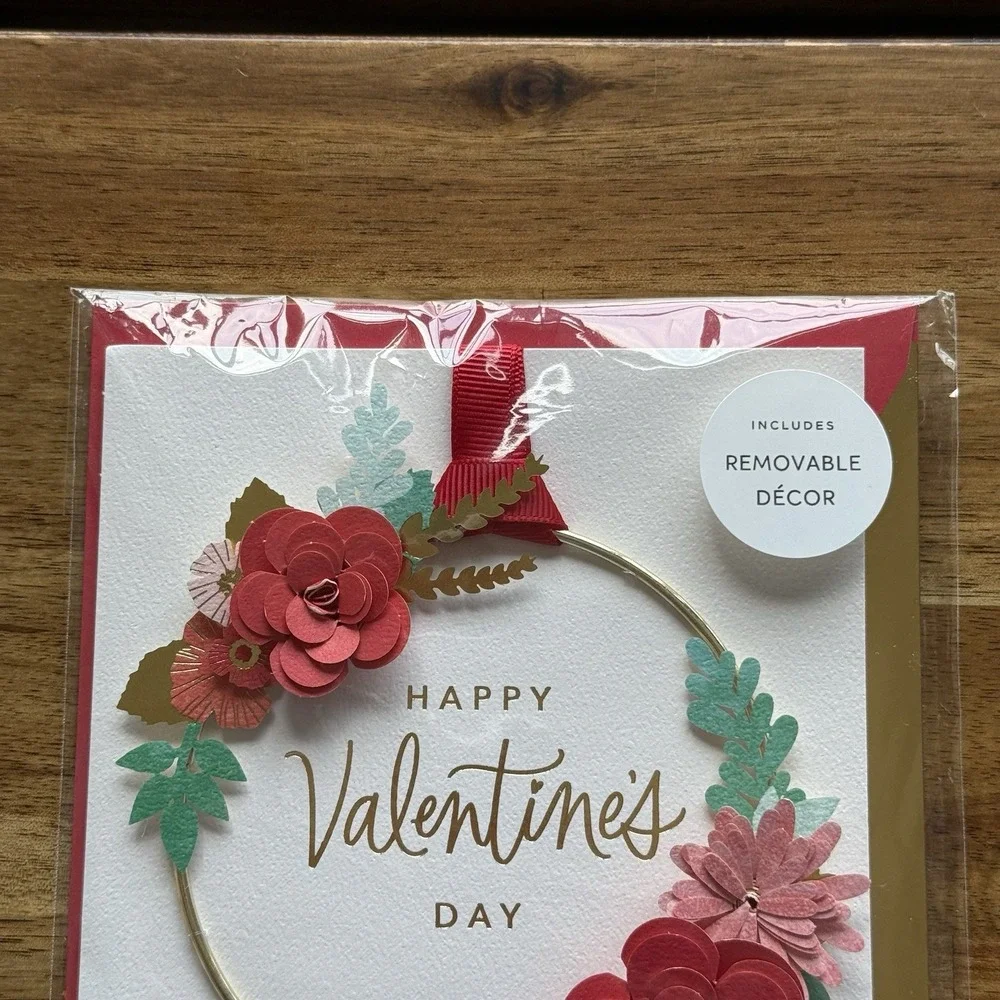 3 Hallmark Valentines Day Cards Happy Valentines Day NEW- SEE PHOTOS‎ & READ